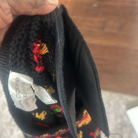 Casual Corner Limited Edition Hand Knitted Sweater L - Picture 6 of 7